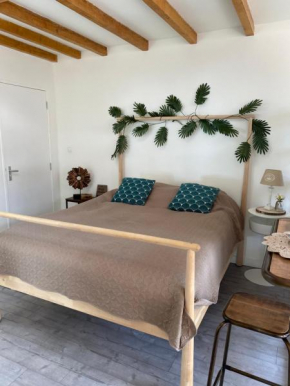 Queens Romantic Beachhouse